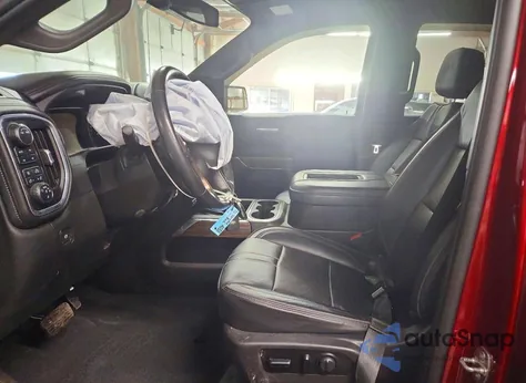 2021 Chevrolet Silverado K1500 High Country z USA, uszkodzony, nr VIN 1GCUYHED3MZ160881